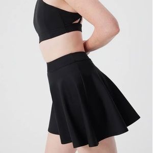 Outdoor Voices Women's Flow 3” Skort